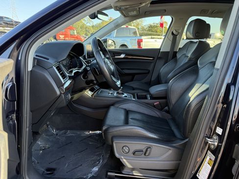 Used 2019 Audi Q5 2.0T Premium Plus w/ Premium Plus Package image 30