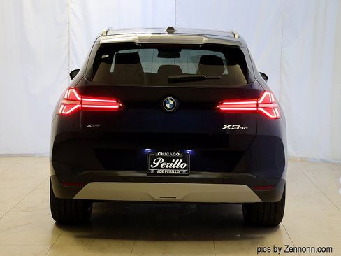 New 2026 BMW X3 xDrive30i w/ Premium Package AWD/4WD image 7