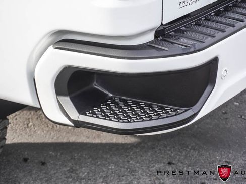 Used 2025 GMC Sierra 2500 AT4 w/ Technology Package image 24