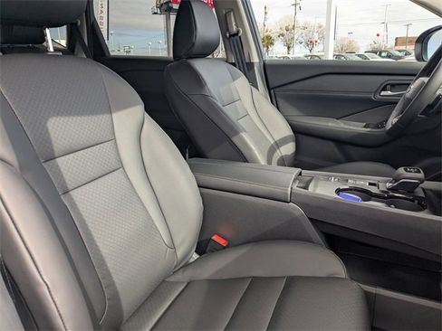 New 2026 Nissan Rogue SV image 36