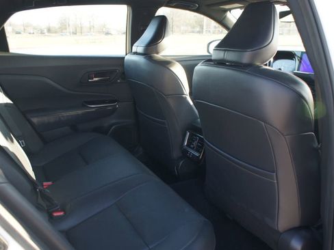 Used 2024 Toyota Crown Platinum image 22