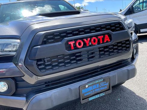 Used 2020 Toyota Tacoma TRD Pro AWD/4WD image 33