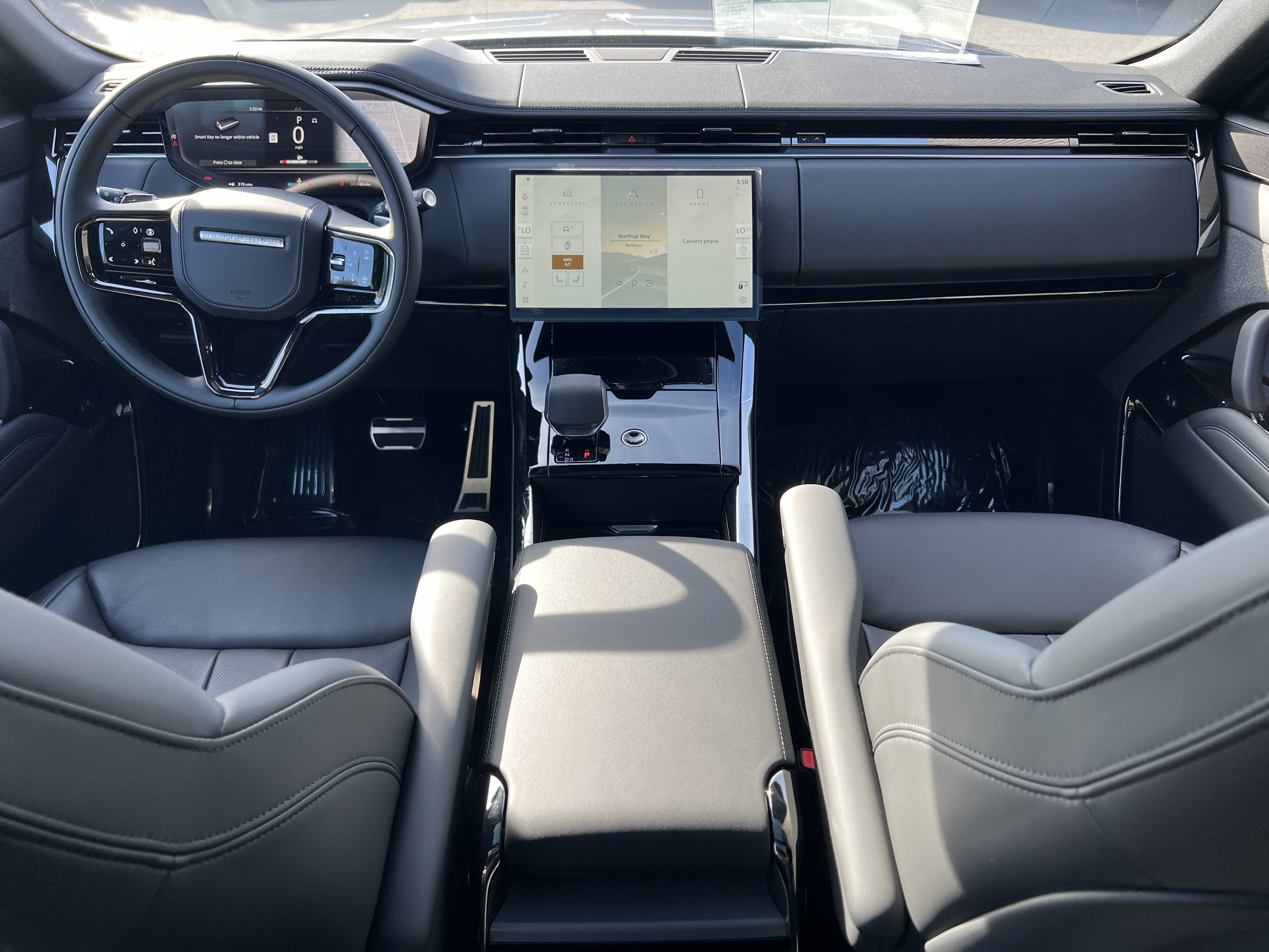 New 2025 Land Rover Range Rover Sport Dynamic SE AWD/4WD image 19