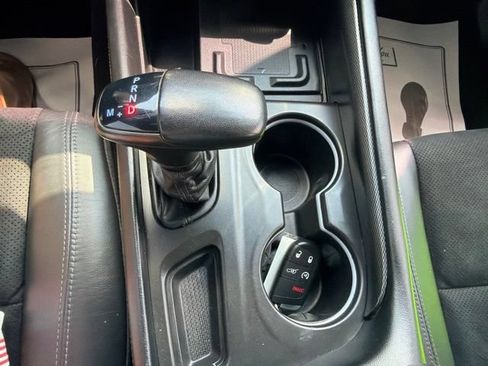 Used 2022 Dodge Durango GT AWD/4WD image 26