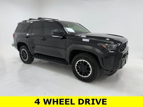 Used 2025 Toyota 4Runner TRD Off-Road Premium image 1