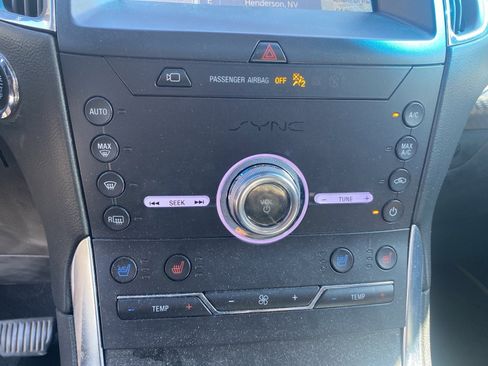 Used 2020 Ford Edge Titanium w/ Equipment Group 301A image 17