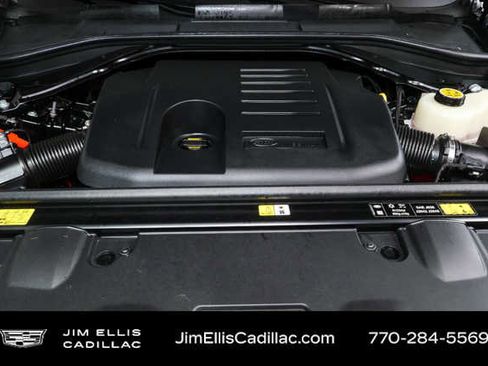Used 2025 Land Rover Range Rover SE image 37