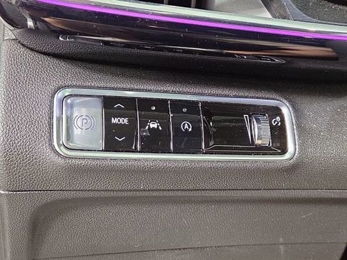 Used 2024 Buick Envision Preferred AWD/4WD image 31
