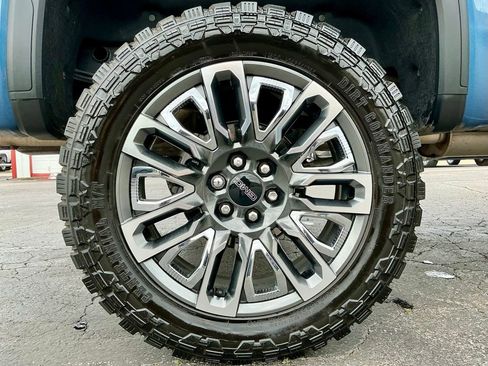 Used 2025 GMC Sierra 1500 Denali Ultimate AWD/4WD image 22