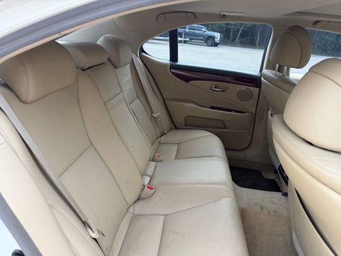 Used 2009 Lexus LS 460 AWD image 11