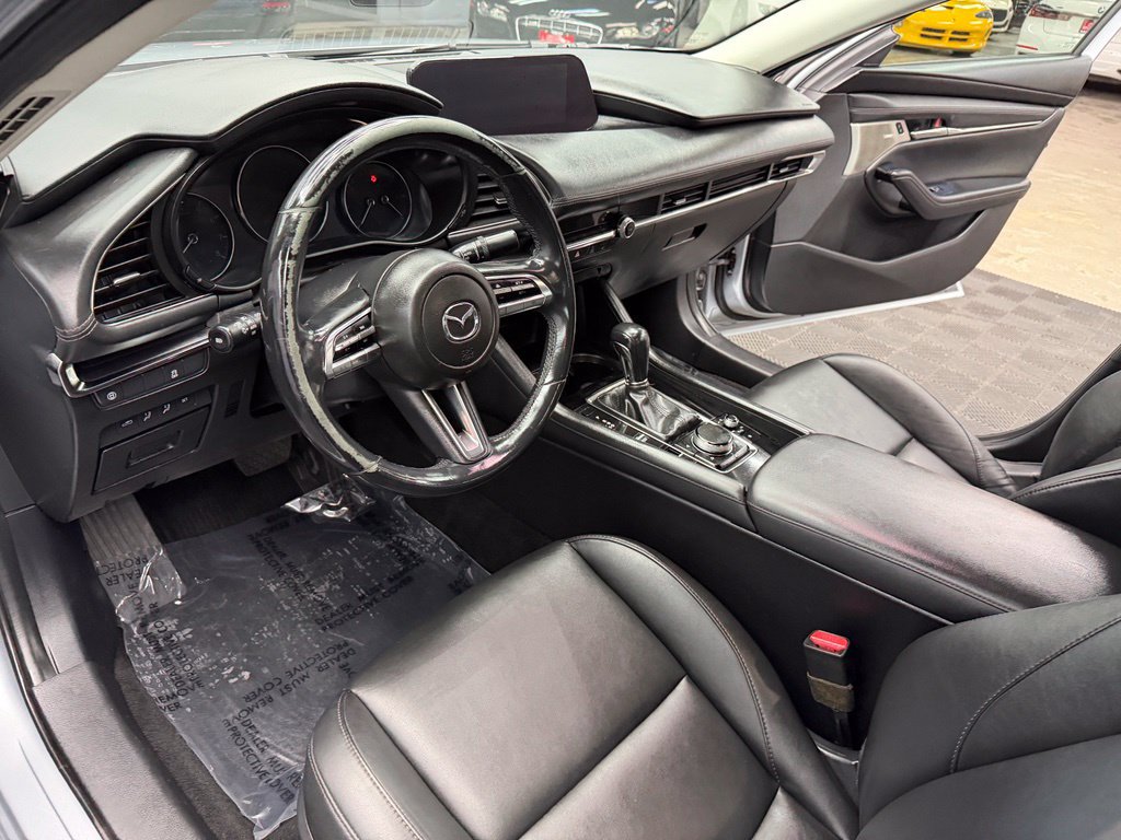 Used 2020 MAZDA MAZDA3 Sedan w/ Preferred Package FWD image 35