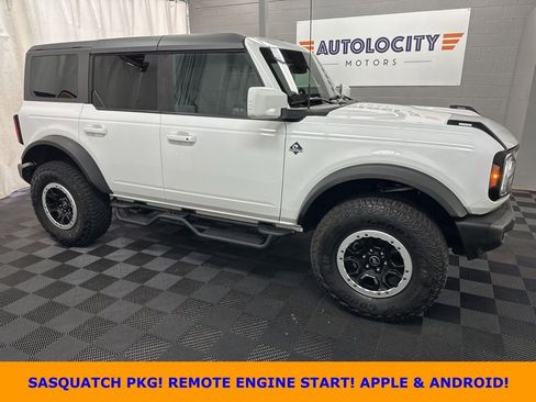 Used 2024 Ford Bronco Outer Banks w/ Sasquatch Package AWD/4WD image 1