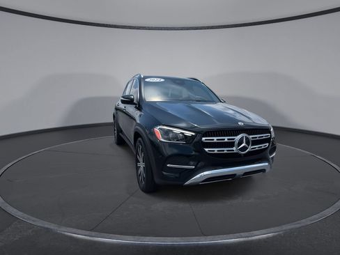 Used 2024 Mercedes-Benz GLE 350 4MATIC image 2