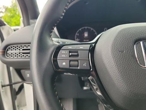 Certified 2026 Honda HR-V Sport image 15