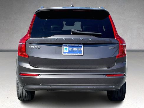 Certified 2023 Volvo XC90 B5 Core w/ Protection Package Premier image 5