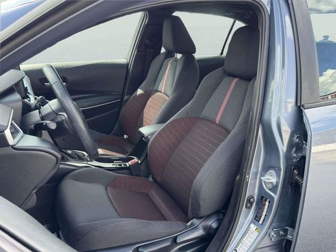 Used 2025 Toyota Corolla SE FWD image 24