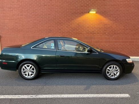 Used 2001 Honda Accord EX image 2