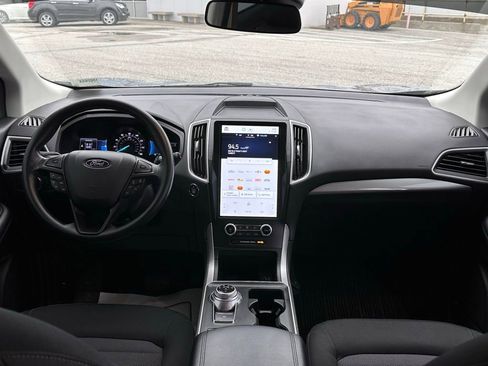 Used 2022 Ford Edge SE w/ Black Appearance Package image 20