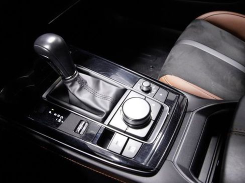 Used 2024 MAZDA CX-30 Carbon image 28