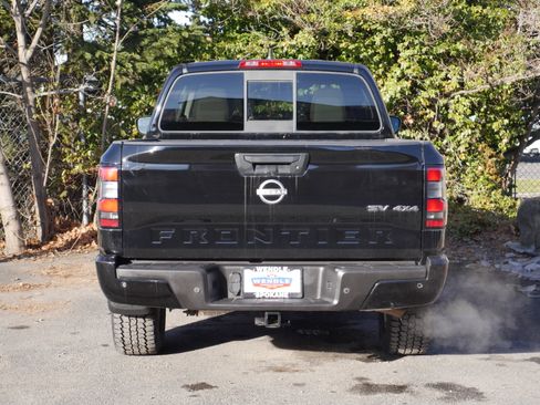 Certified 2022 Nissan Frontier SV w/ Technology Package image 17