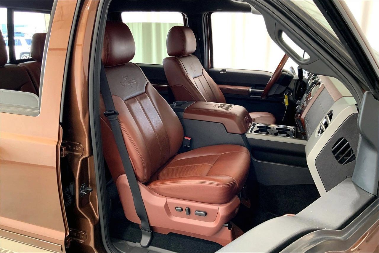 Used 2012 Ford F250 King Ranch w/ King Ranch w/Chrome Pkg RWD image 16