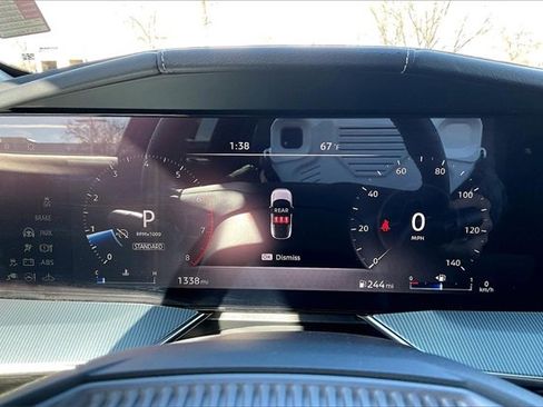 Certified 2025 Nissan Murano Platinum w/ Cargo Package image 18