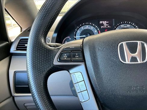 Used 2016 Honda Odyssey LX image 10