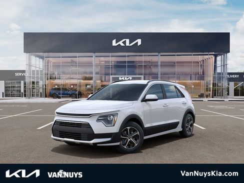 New 2026 Kia Niro LX FWD image 1