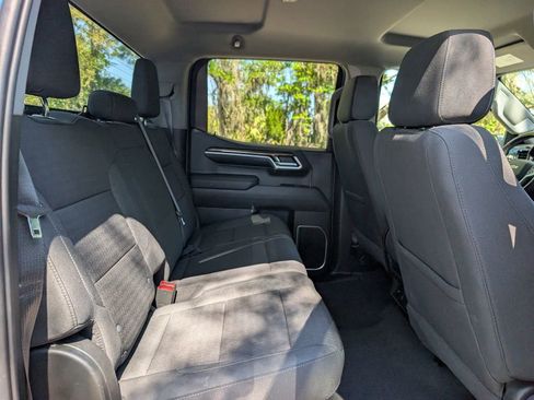 Used 2022 Chevrolet Silverado 1500 LT RWD image 21