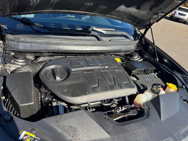 Used 2020 Jeep Cherokee Limited w/ Technology Group AWD/4WD image 18