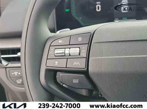 New 2026 Kia Sportage X-Line AWD/4WD image 24
