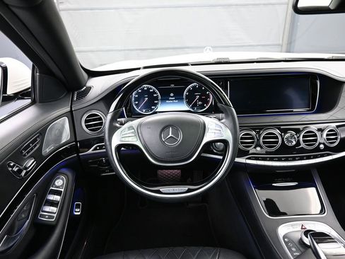 Used 2017 Mercedes-Benz Maybach S 600 image 20
