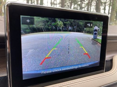 Used 2021 Lincoln Corsair Reserve w/ Elements Package image 33