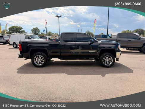 Used 2018 GMC Sierra 1500 SLE w/ SLE Value Package AWD/4WD image 4
