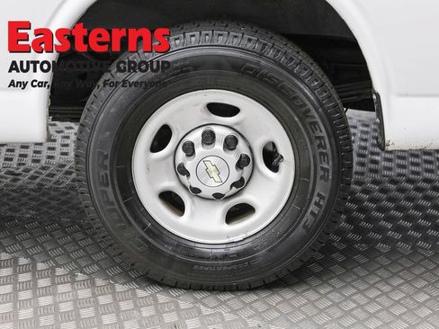 Used 2021 Chevrolet Express 2500 RWD image 8