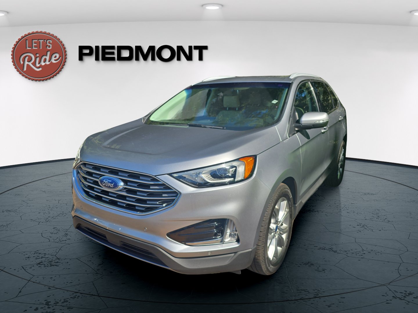 Used 2020 Ford Edge Titanium FWD image 1