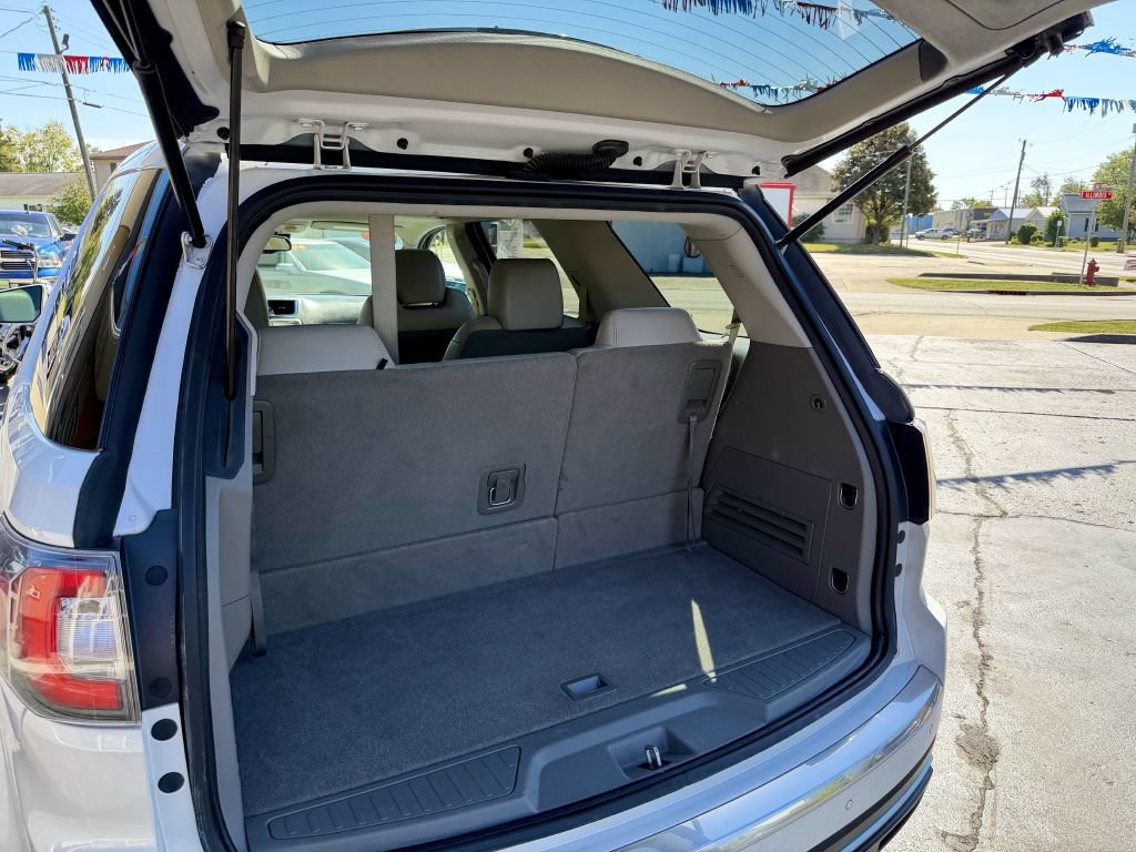 Used 2016 GMC Acadia SLT w/ Premium Edition FWD image 24