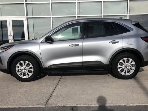 Certified 2024 Ford Escape Active w/ Tech Pack #1 image 4