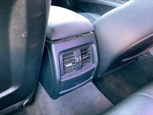 Used 2015 BMW 320i Sedan image 36