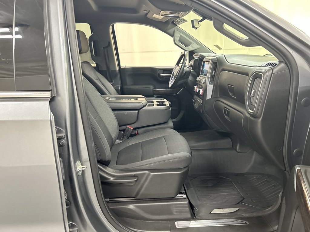 Used 2021 GMC Sierra 1500 SLE AWD/4WD image 22