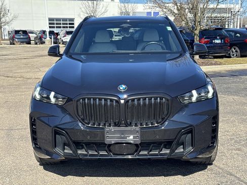 Certified 2024 BMW X5 xDrive40i w/ M Sport Package image 2