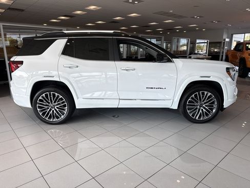 New 2027 GMC Terrain Denali w/ LPO, Black Badging Package AWD/4WD image 2