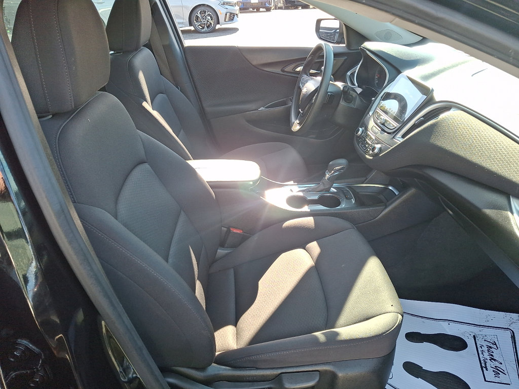 Used 2024 Chevrolet Malibu LT FWD image 15