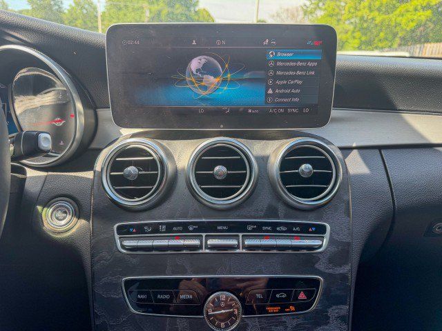 Used 2019 Mercedes-Benz C 300 Sedan image 11
