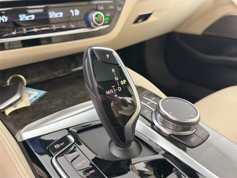 Certified 2023 BMW 530i w/ M Sport Package RWD image 17