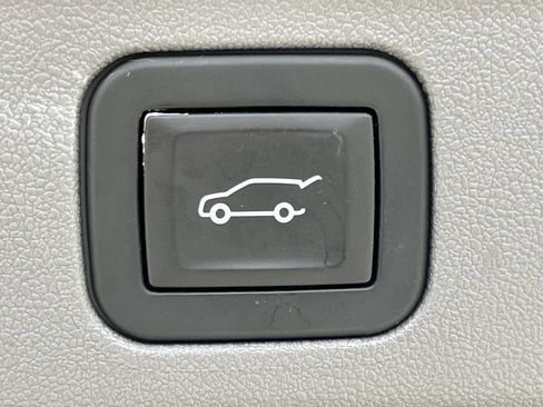 Used 2025 Cadillac Escalade IQ Sport 1 w/ Smart Trailering package AWD/4WD image 24