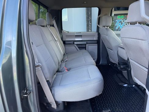 Used 2018 Ford F150 XLT w/ Equipment Group 302A Luxury image 29