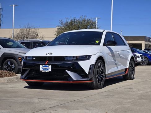 Certified 2025 Hyundai Ioniq 5 N image 3