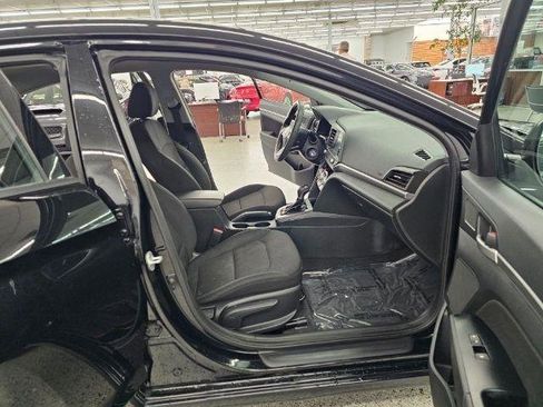 Used 2019 Hyundai Elantra SEL w/ Cargo Package FWD image 32