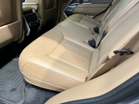 Used 2023 Land Rover Range Rover SE AWD/4WD image 34